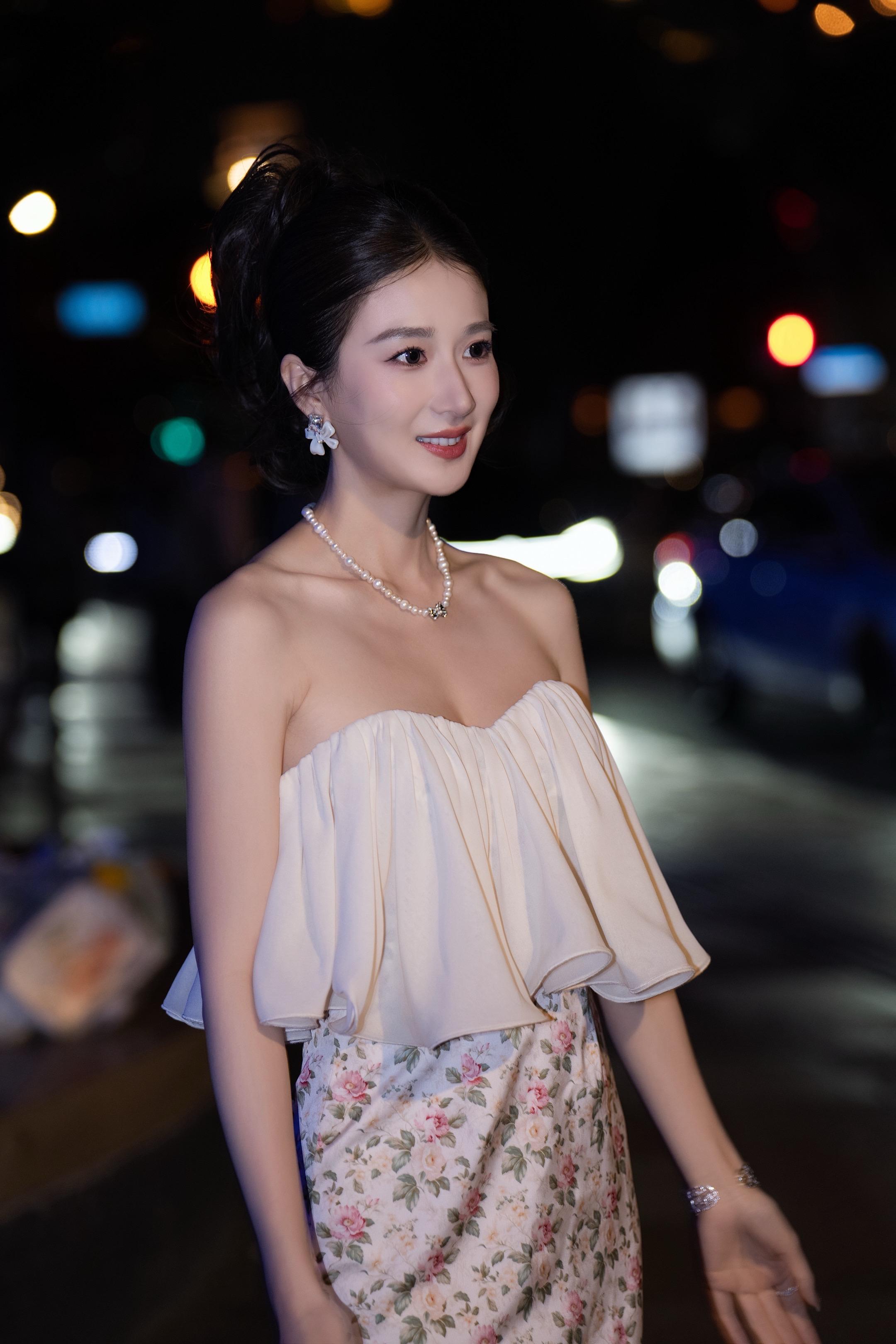 上海街拍｜雀斑大表姐。