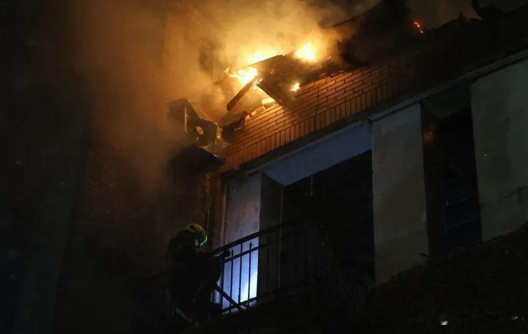 我们很多人对乌克兰有一个错觉，那就是以为他是一个小国。实际上乌克兰是很大很大的