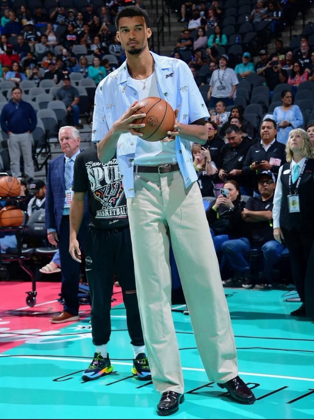 太不真实，有点像P的！