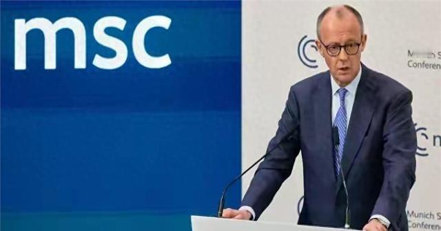 德国总理默茨在慕尼黑安全会议上，第一句话就让全场死寂：“这个世界的秩序，已经不复