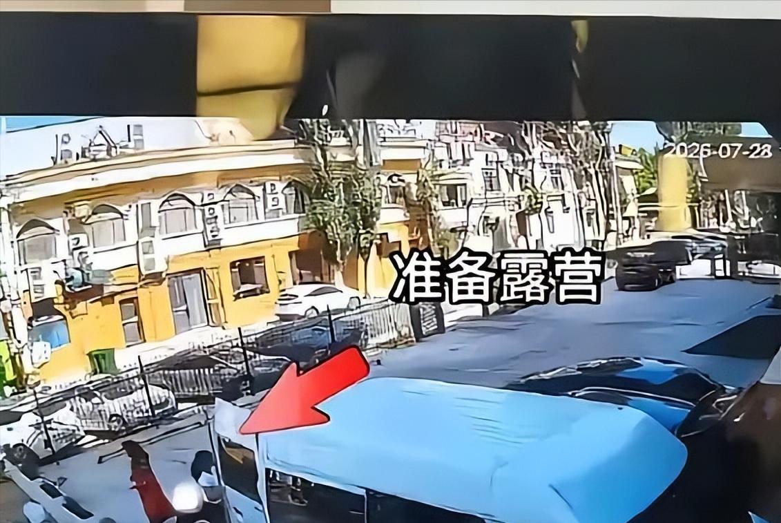 真是大反转啊！伊犁风波翻车后王先生转战西藏，当地民宿酒店集体拉黑拒绝接待。游