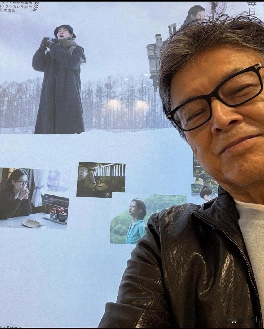 三浦友和就是这样一个优雅有品位的男人，别看人家都七十多岁了，那风采和魅力不减当年