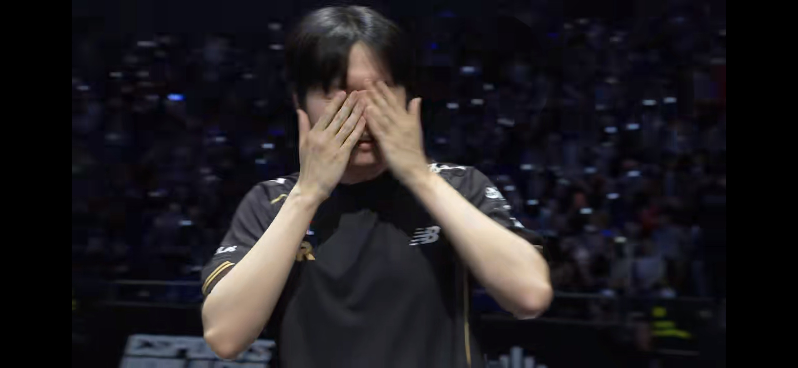 GENG大热倒灶…世界赛的Chovy，真是太稳定了…感觉Bdd今年很有机会啊[并