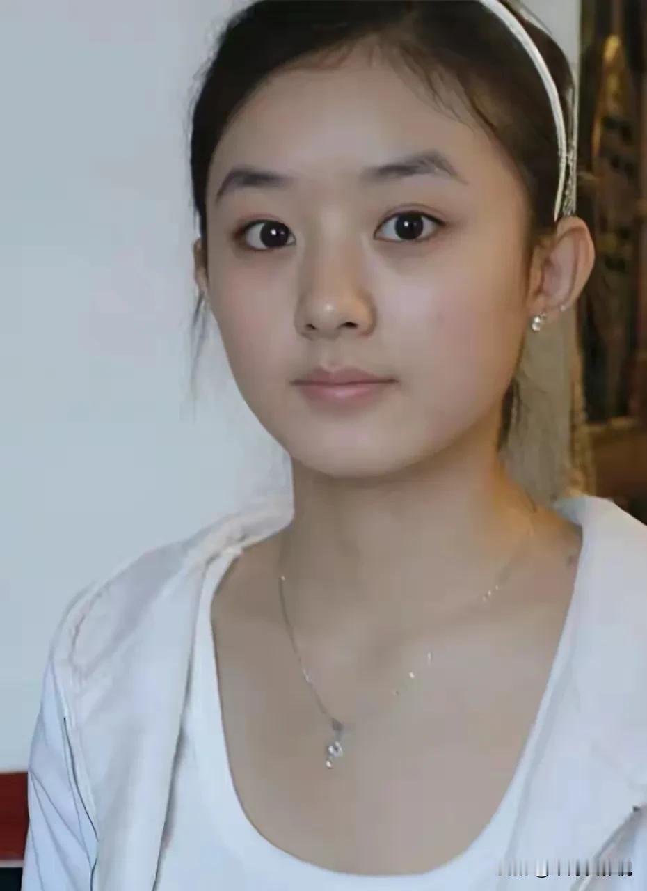 离婚至今再未婚的明星：王宝强：2016年与马蓉离婚，婚姻维持7年，育有一儿