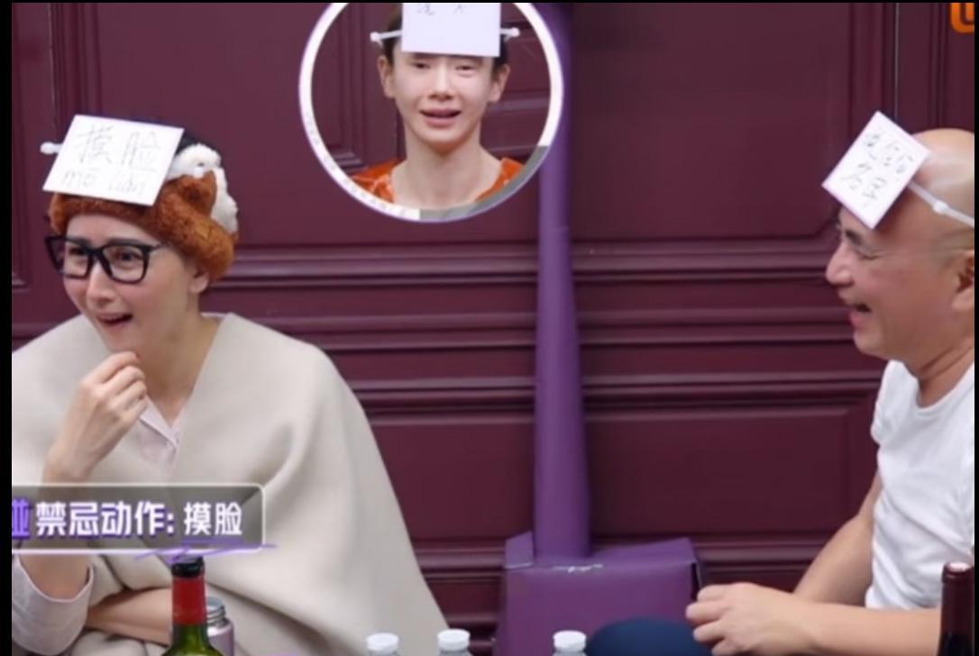 这一期的妻旅，神经大条的胡静成了团宠，大家都好喜欢逗她，韩庚做游戏的时候甚至说，