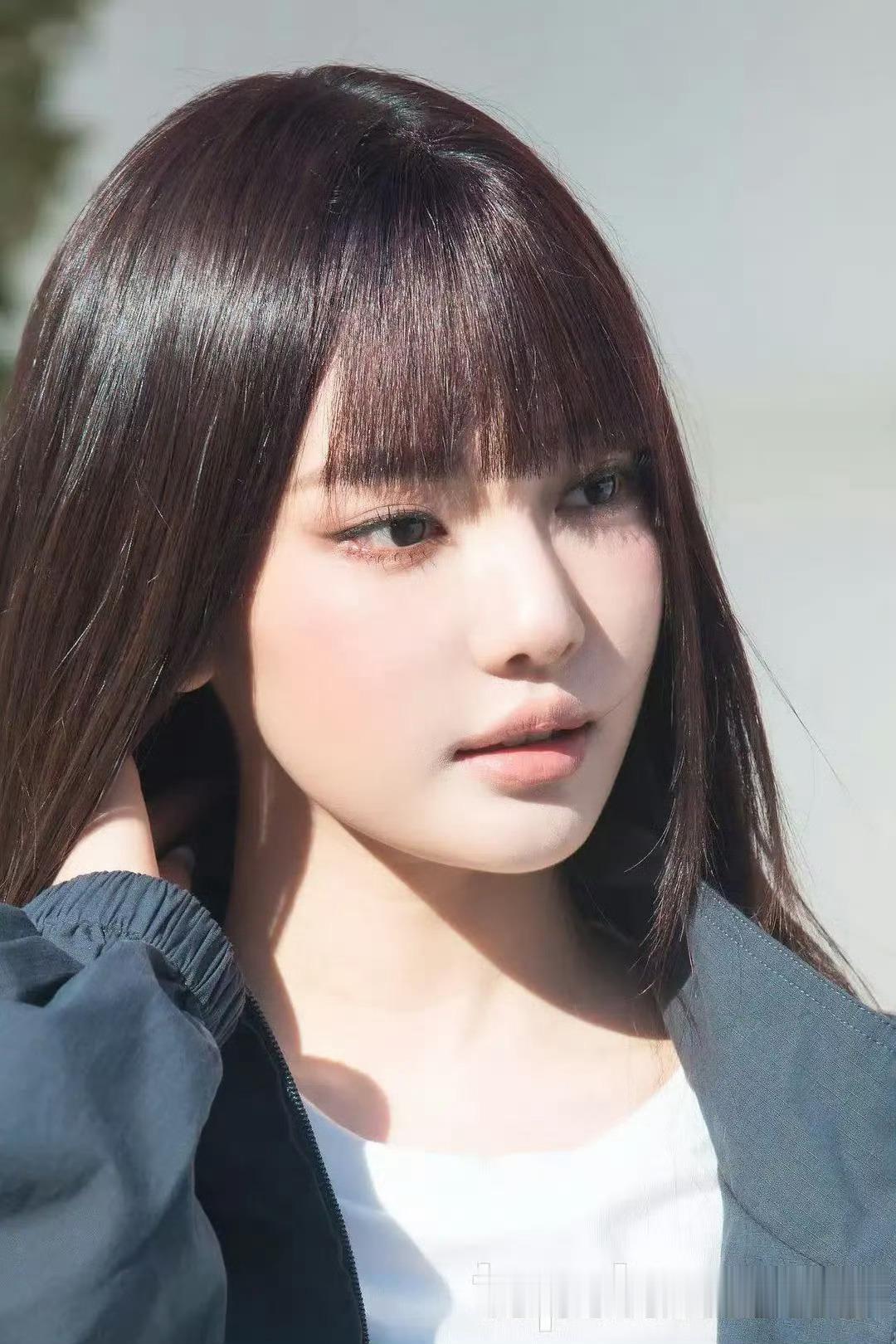 宁艺卓×MatinKim齐刘海小猫，好酷～🐈⬛