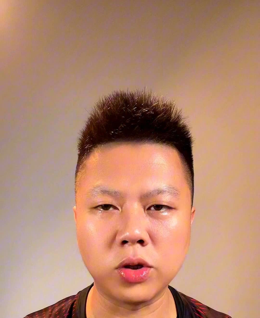 宝马天塌了，20多万开宝马不是梦。不要天天网上看贷款裸车价格，觉得自己又