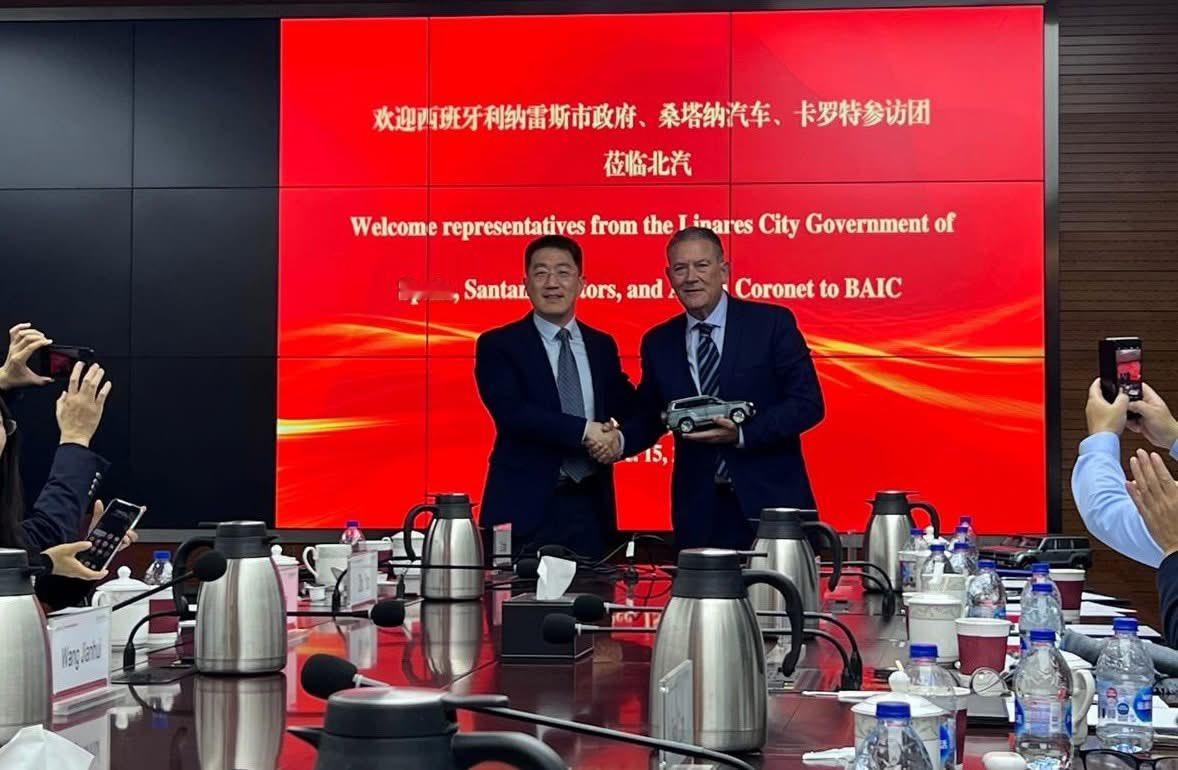【北汽将借西班牙SantanaMotors工厂，投产BJ40Pro和BJ30