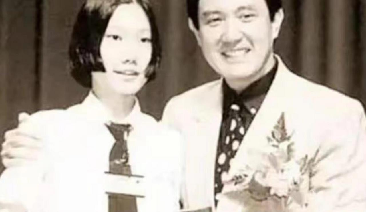 相比较连战的家人，马英九夫人周美青及女儿马唯中、马元中从未有过报道到访大陆。