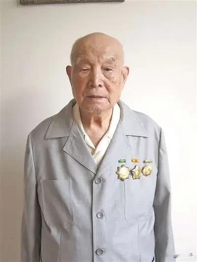 中国人民解放军开国将校名录第1496位，于丁（1916一2019.1.12）原名