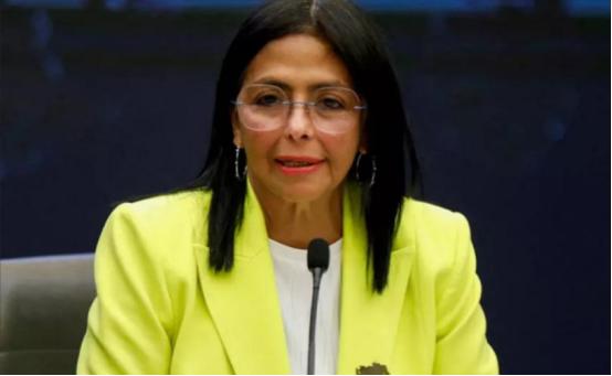 马杜罗留下的160吨黄金，成了反抗特朗普最大的底气 1月3日凌晨的爆炸