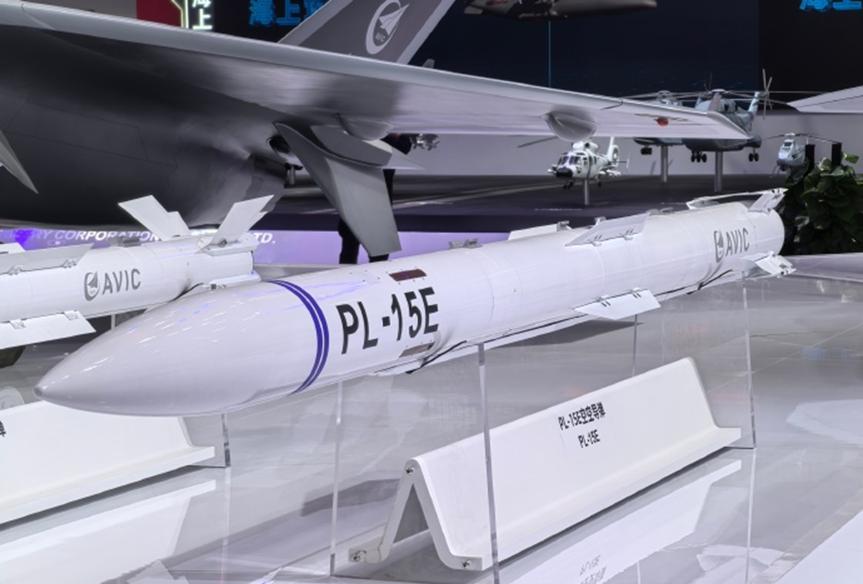 西方为啥迟迟造不出霹雳-15这样的“远程空空导弹”？其实这主要是有三个方面的原因