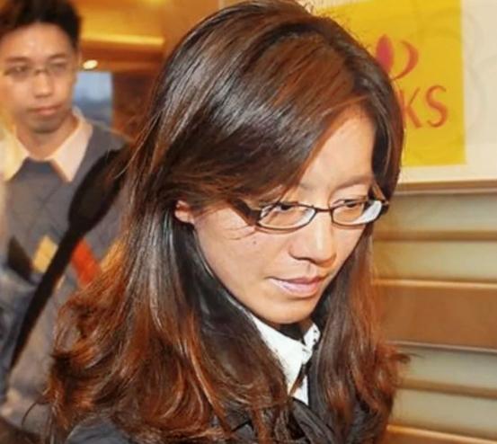 现世报，来得这么快，陈舒怡检察官彻底断了前路，不用等到年底，也不用等到明年，不用