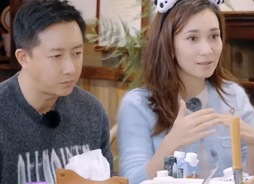 事实证明，不仅仅贫贱夫妻争吵多的，财富自由的韩庚卢靖姗也不能免俗的。本来以为进入