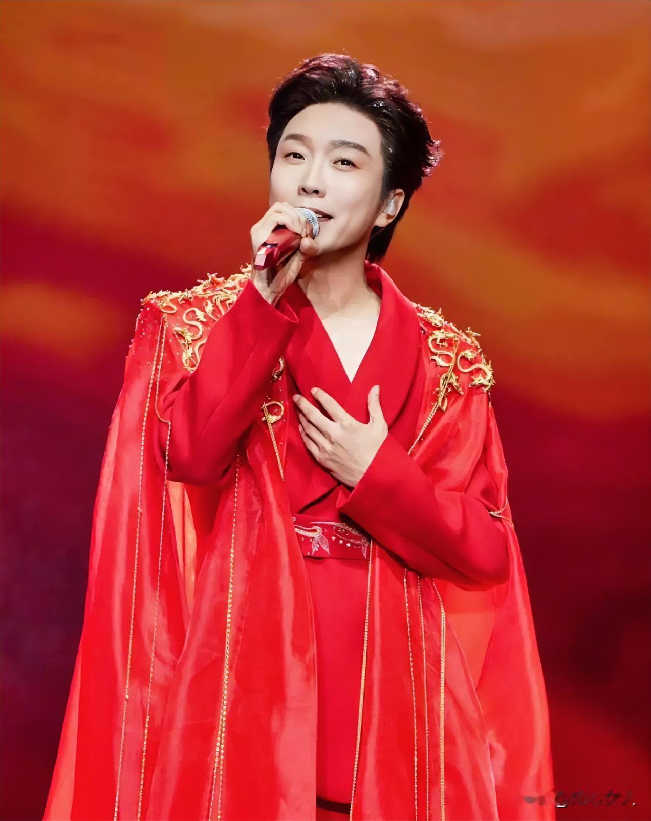 为什么48岁李玉刚要开演唱会？原因很简单，他不是为了捞钱，也不是为了博流量，