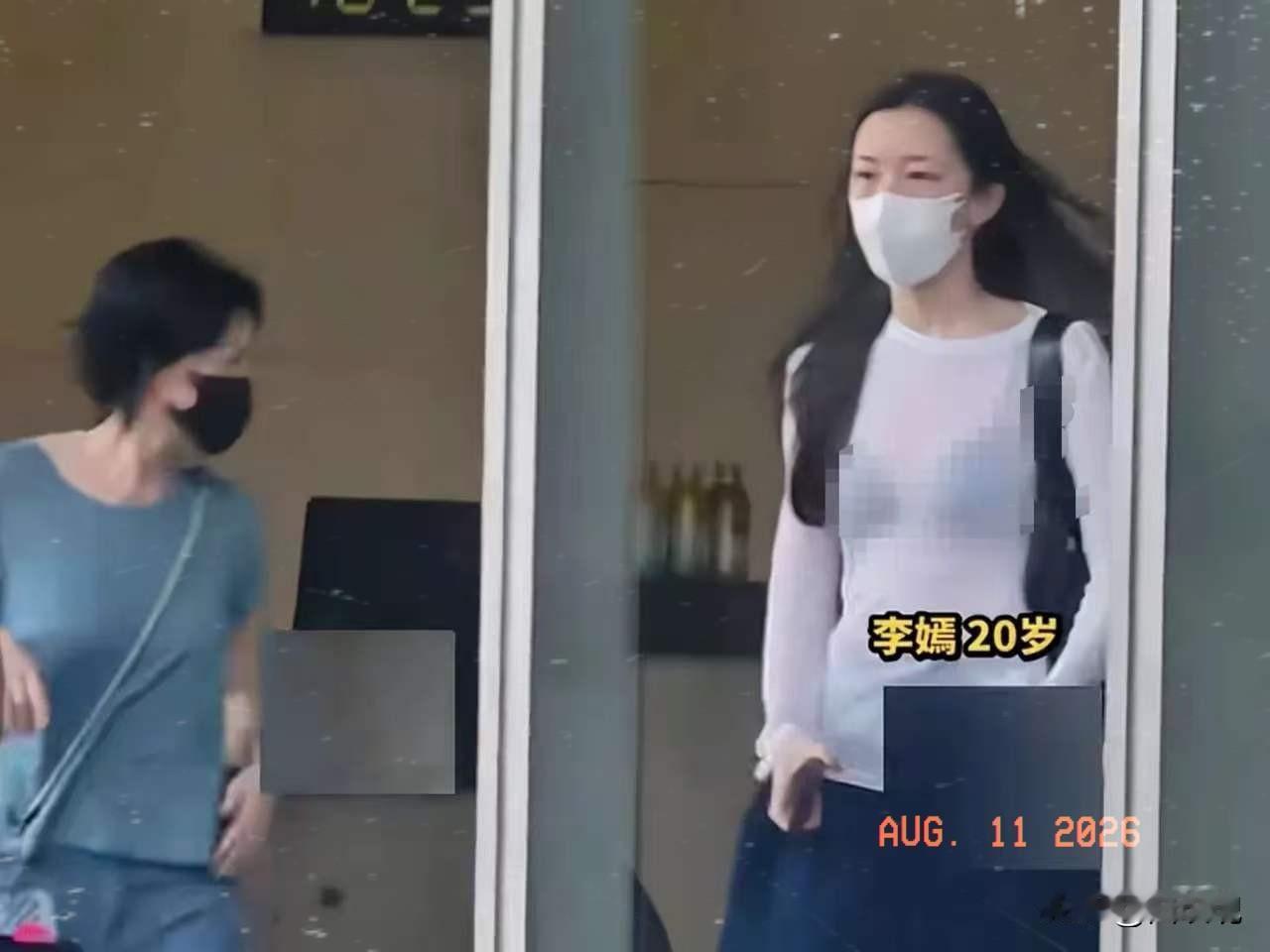 我终于感觉到了，大明星王菲的“卑微”，不是对她现任男友谢霆锋，而是对她的女儿