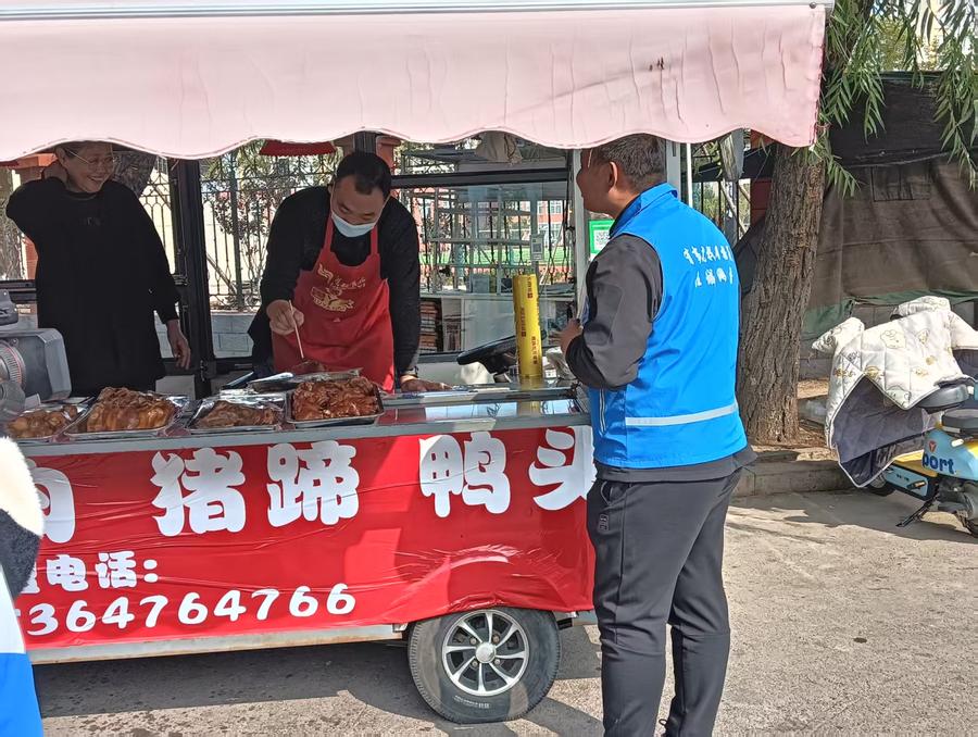 安居街道唐蒋阮社区开展食品安全宣传活动