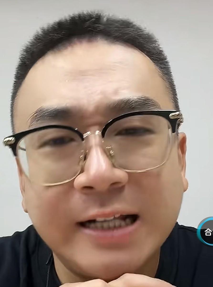 云昊说，千古和帽子叔叔已经远程视频笔录了，正式起诉云昊了。千古跟帽子叔叔哭诉，