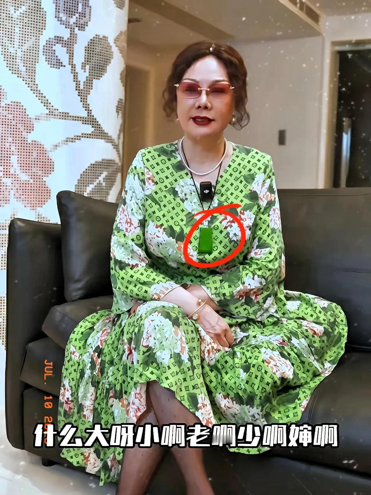 杨议的妻子梦真才是人间清醒老爷子一走，很多事显露出来了以前老爷子在的时候，