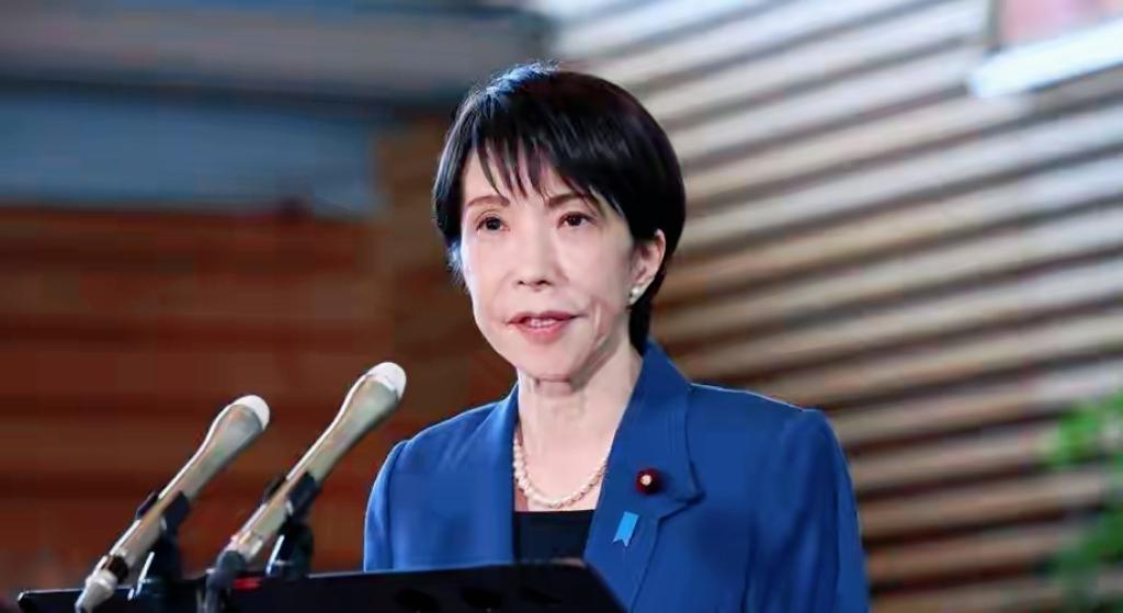 日本请求访华，与中方高层会面，不到24小时，高市连干2件蠢事！据日本共同