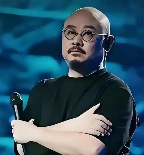 很多男人心里其实都压着这么一段自白：我不喜欢我的前妻。在一起的时候，她在厨房里忙
