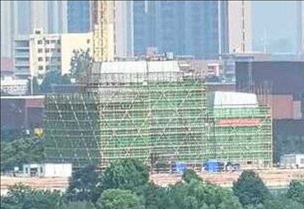 既然是核动力，为什么还要有烟囱？下一代航母舰岛设计已经没有悬念，后面的烟囱清晰可
