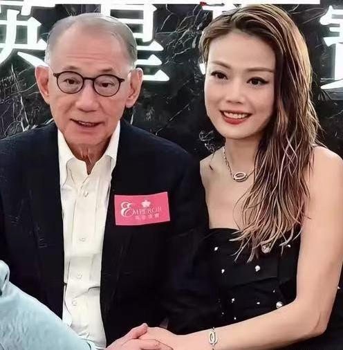容祖儿这辈子大概再难真正随心所欲了，可不是唱功不够出圈，也不是路人不喜欢她，是8