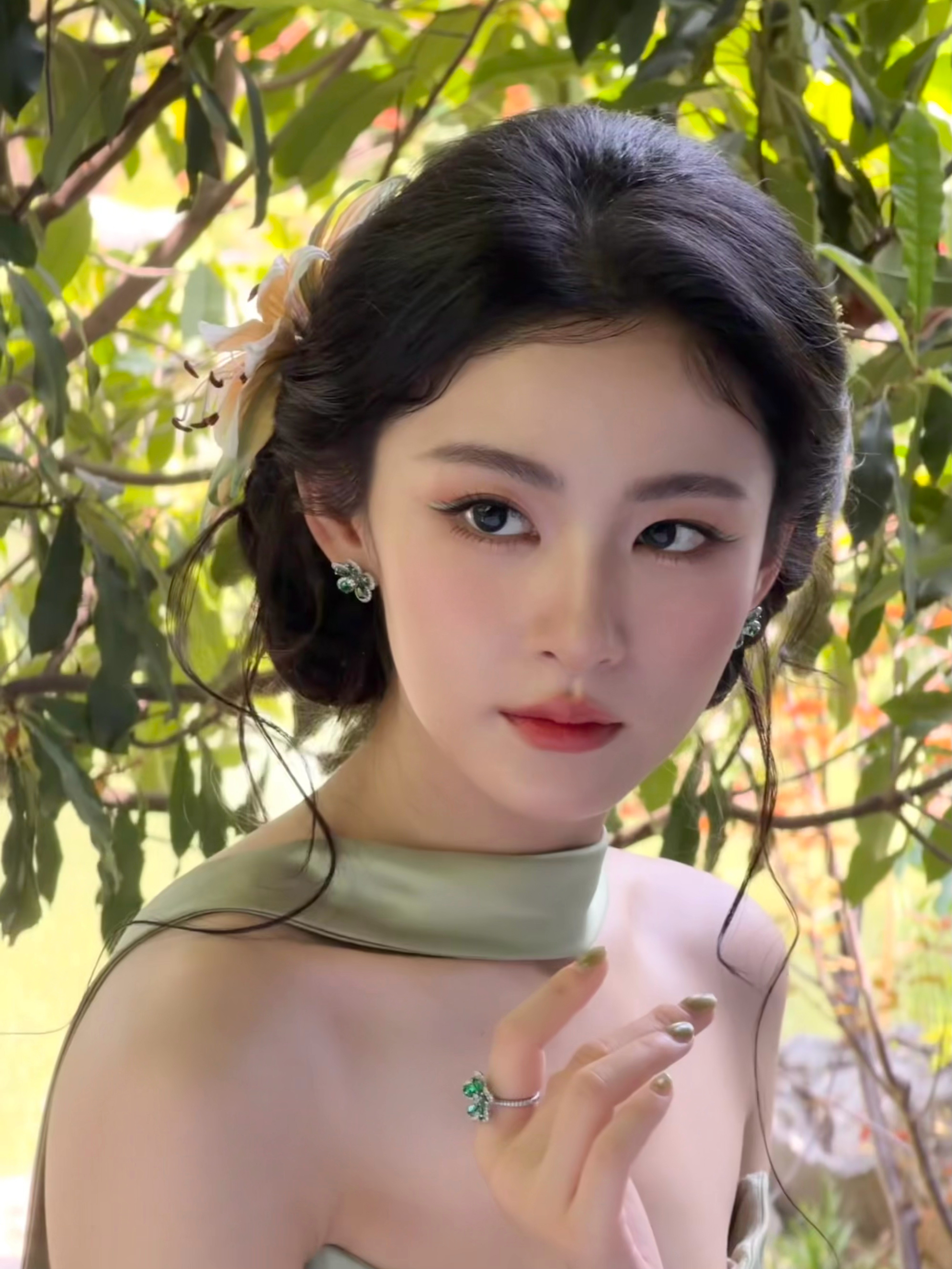 小核桃这个造型挺古典美的。