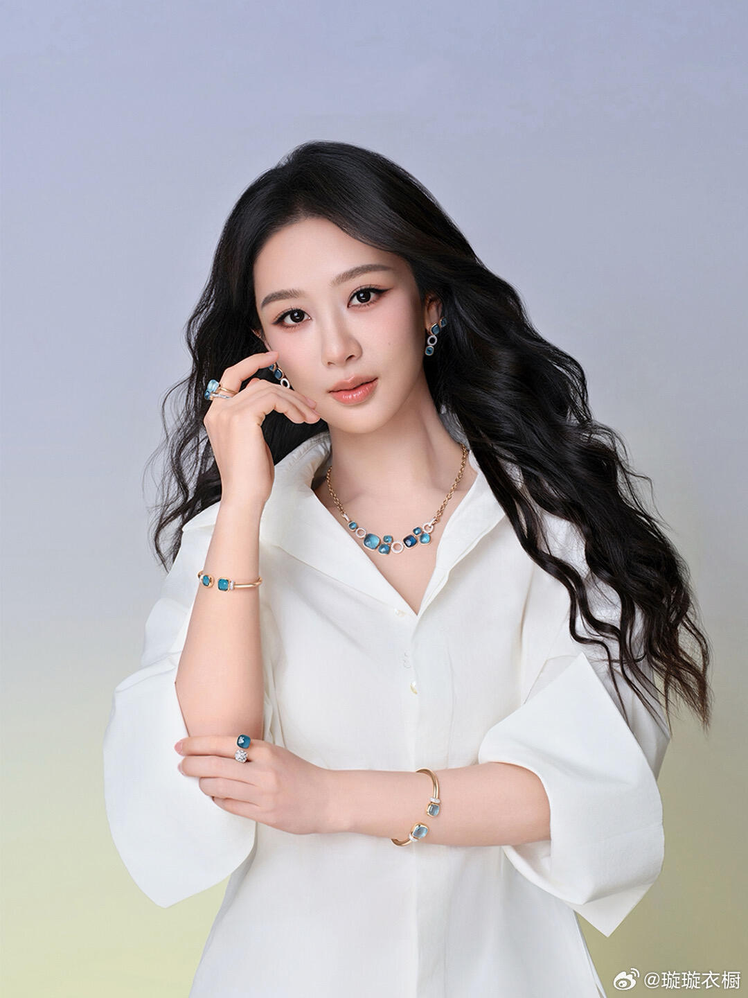 杨紫和高奢珠宝宝曼兰朵太适配了高级感满满