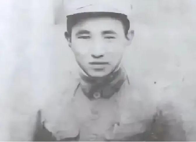 1939年，八路军青年纵队的司令员段海州回家探了趟亲，再也没回来，他给上级写了封