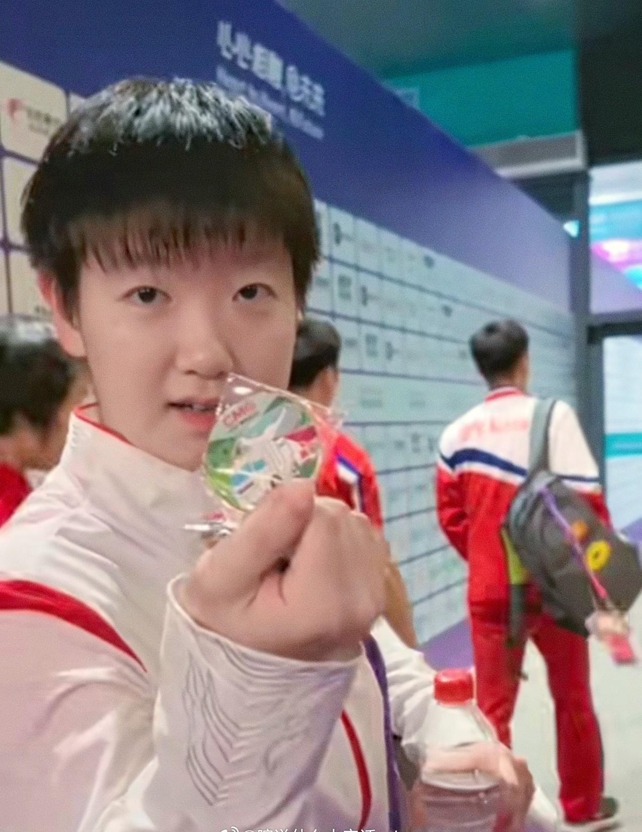 简直初恋白月光！心动名场面孙颖莎​​​