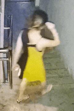 换个电梯房吧，在摔几次你就废了。