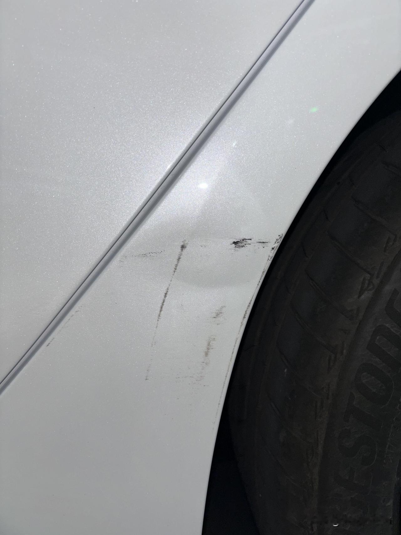 穷小孩的人生是从30岁开始的27岁独自去医院种牙。本应承担起60-70%咀嚼责