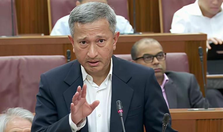 东盟会议吵翻了！新加坡急怼中国，印尼硬刚护直航，真相太现实。在东盟区域互联互