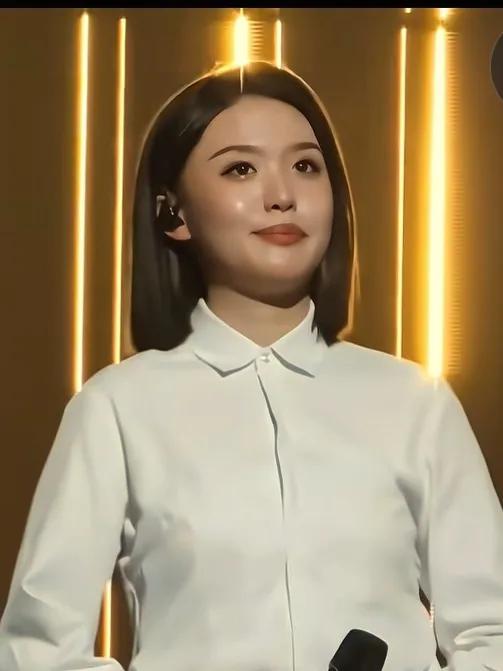 非顶流却获央视点名！徐子尧《珊瑚颂》刷屏30亿，赢在哪？在流量明星霸屏的当下