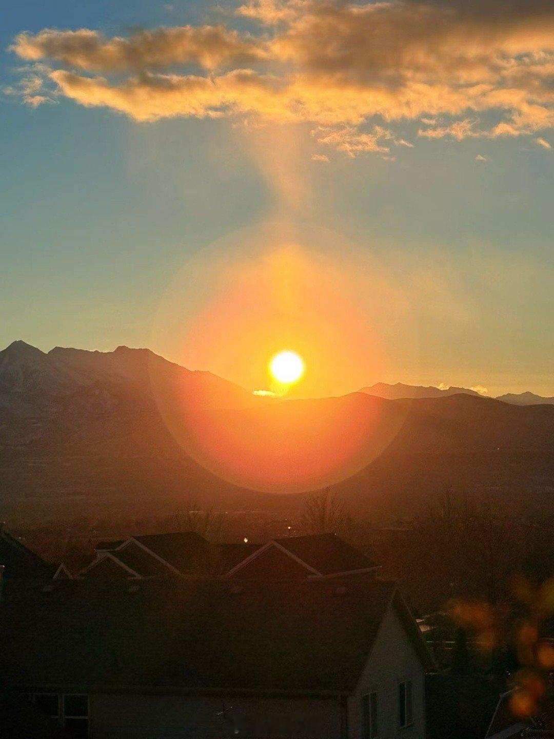 每个晴天可以看到的日出。乖妈摄影