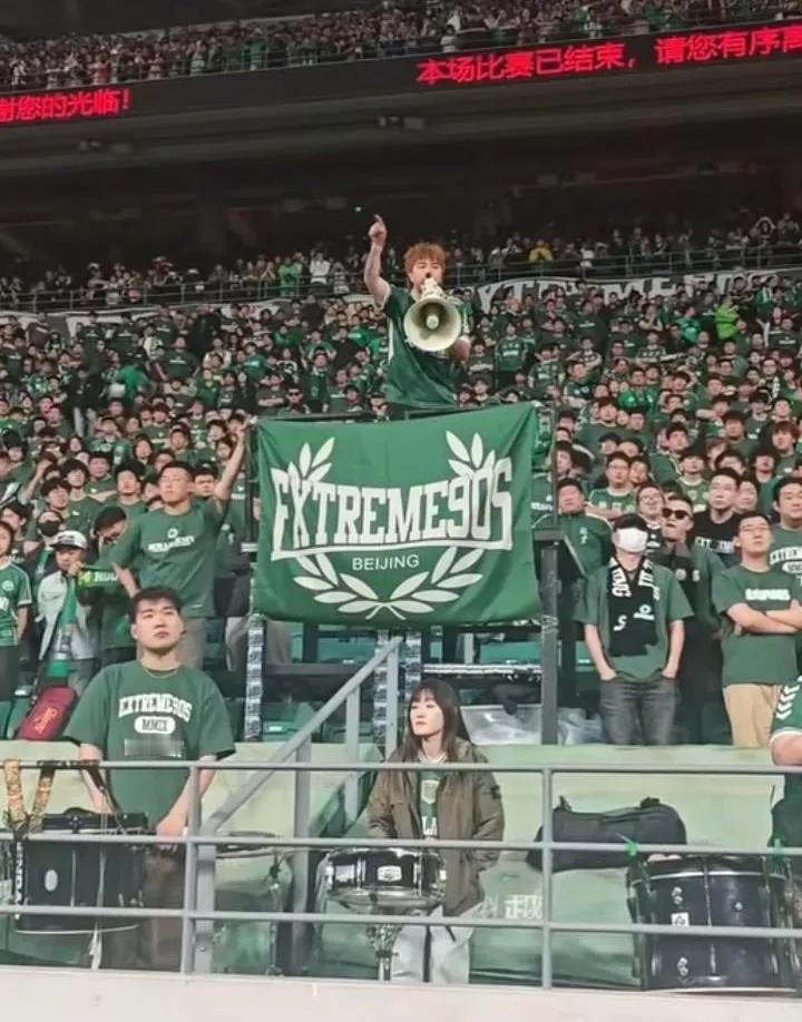 北京国安主场2-4不敌天津津门虎，21年主场不败金身告破！球迷赛后怒喊：这是最差