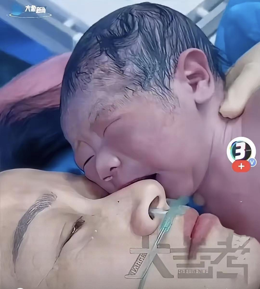 那天在短视频里看到一个刚出生的宝宝，脸憋得通红，使劲哭，护士一抱过去贴到妈妈胸口