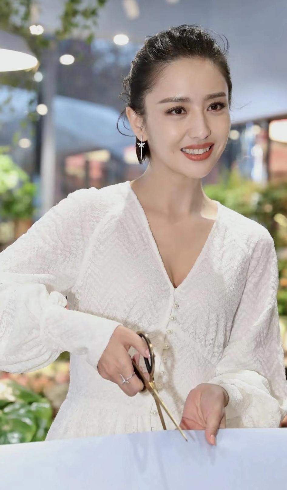 如果唐探没火陈思诚一定不会和佟丽娅离婚男人一飞黄腾达就会变心千古不变本质是