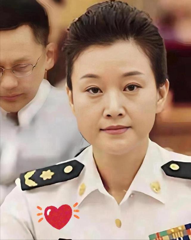 宋祖英做过最冒险的决定，是把一个唱二人转的闫学晶，特招进了海军歌舞团。那是200