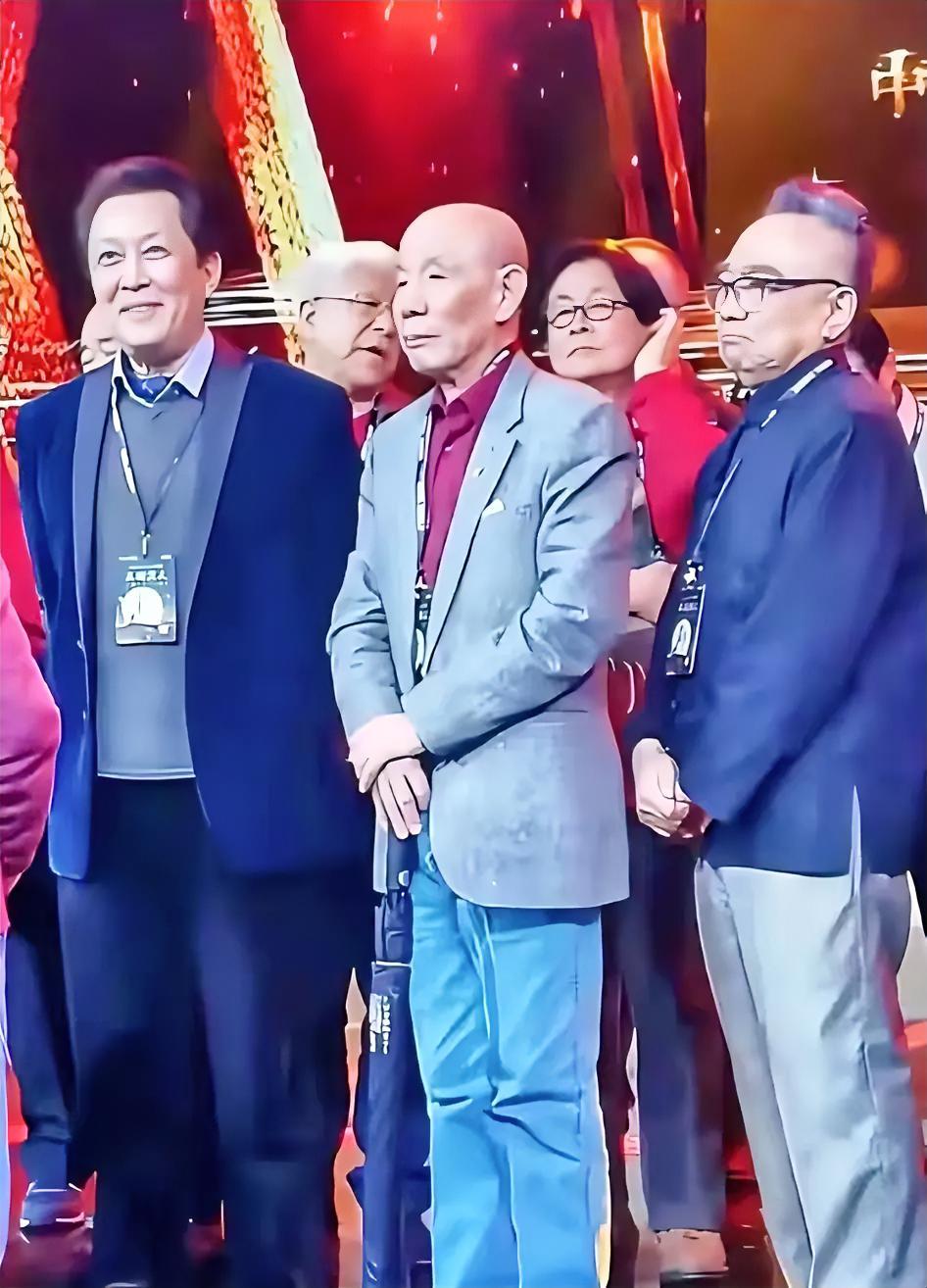 魏宗万离世，三月聚会已是最后的告别2026年6月1日，老戏骨魏宗万在上海病