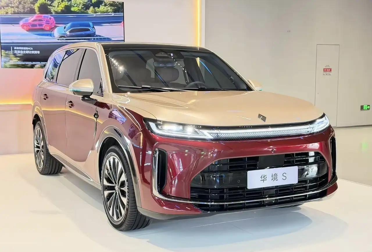 华为跟车企合作的例子，现在哪个不是火得冒烟？跟比亚迪搞的方程豹豹8，火了！