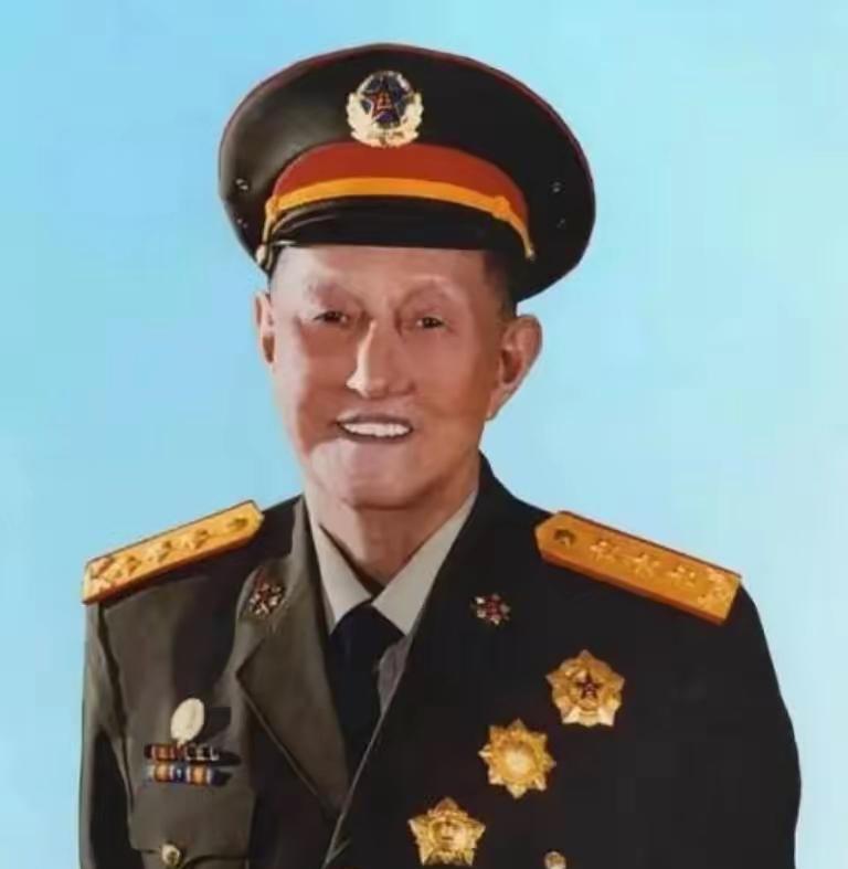 1965年秋天，毛主席在武汉问了韩先楚一句话：“洪麻子怎么样？”韩刚说完洪学智还