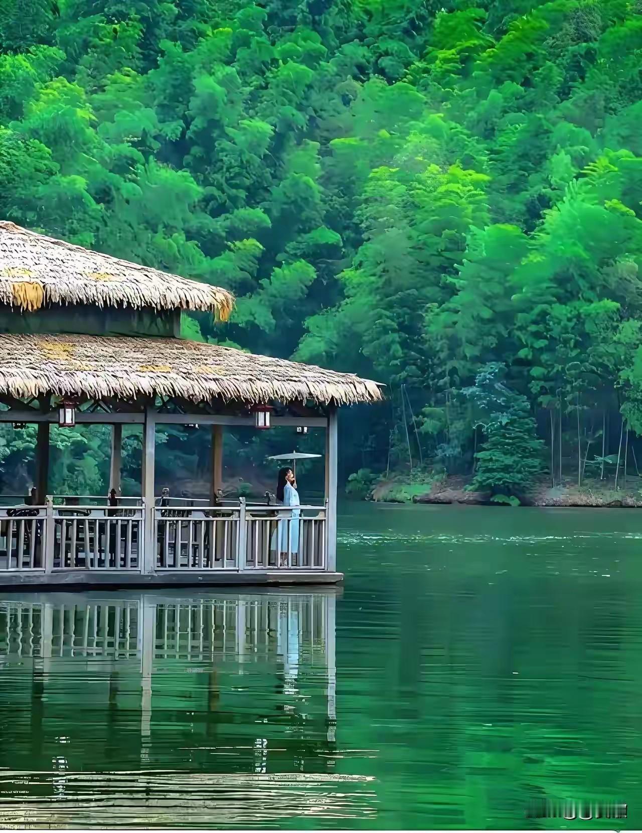 上联:岭径松梅耐岁寒下联:溪亭竹菊知日暖横批:高风亮节