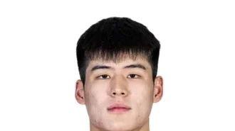 新星炸裂!18岁超新星横空出世,广东男篮崛起关键拼图降临!