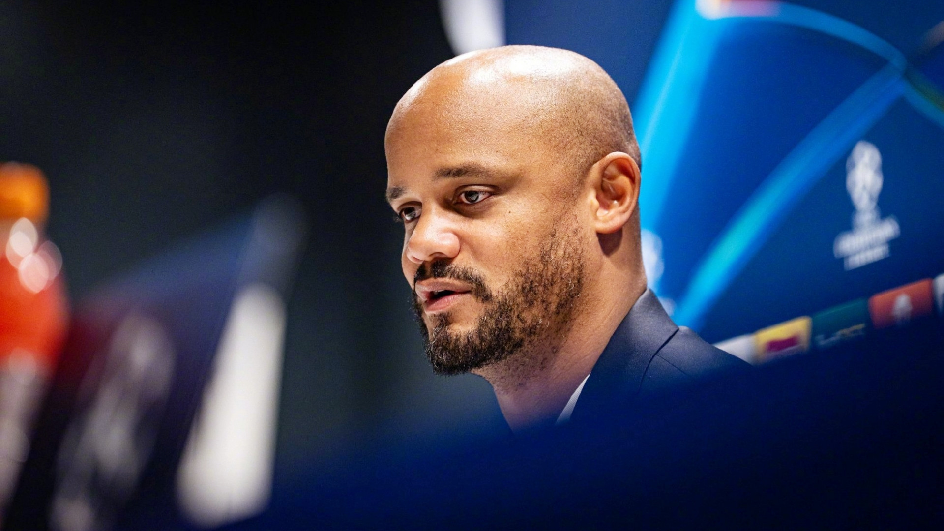 本轮欧冠将上演阿森纳与拜仁的强强较量，两支球队本赛季欧冠均是4战全胜。据统计双