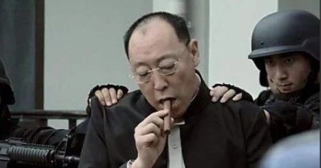 吴京筹拍《战狼2》，再次找到倪大红：“倪大哥，拍第一部时我对不起你，这次我给你2