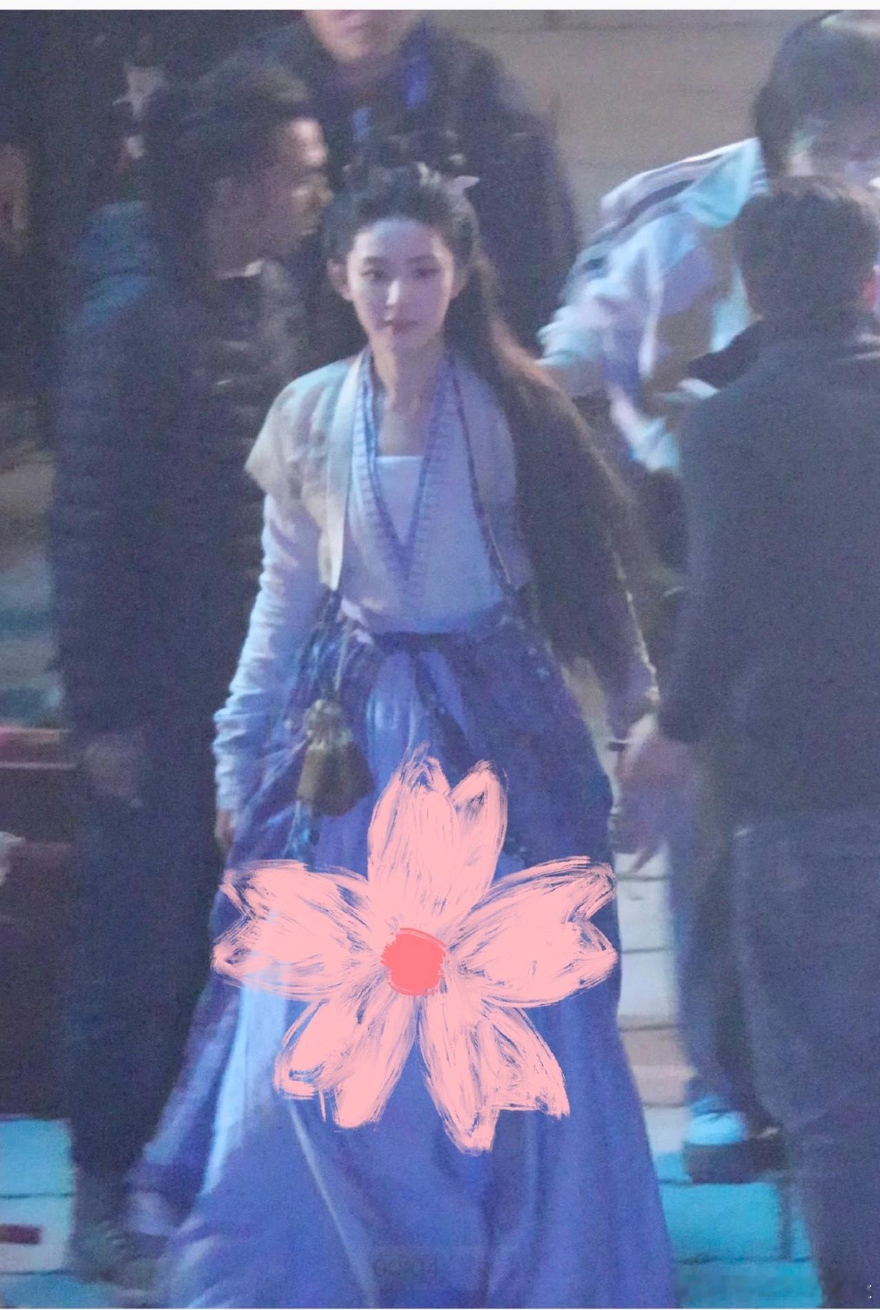 赵晴模模糊糊的路透时期最像赵丽颖​​​