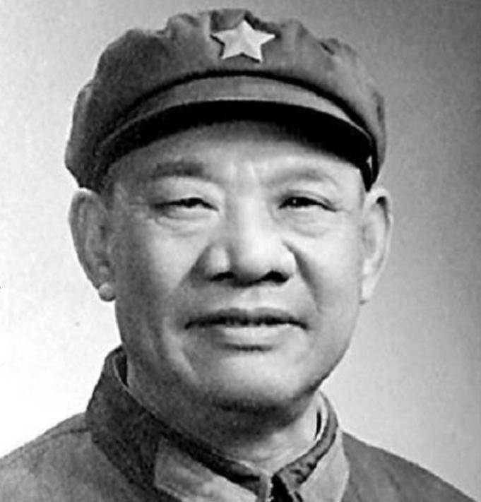 1960年蒋介石空投特务潜入金寨，廖容标得知后表示要亲自去现场抓捕！1959年