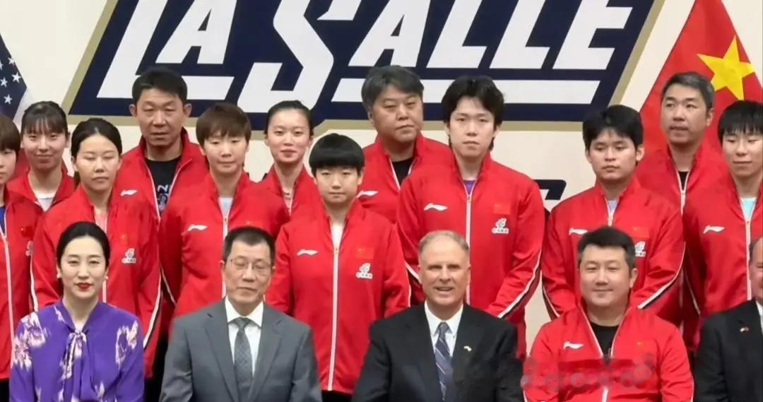 王楚钦本来压力大的到了他的承受极限，教练组不给他减压，还给他加压给他个队长，这让